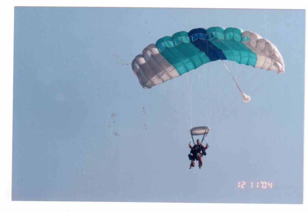 2 parachute 2004