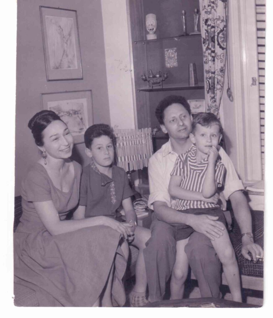 אהרון אידה איל ועמוס מגד תא 1960